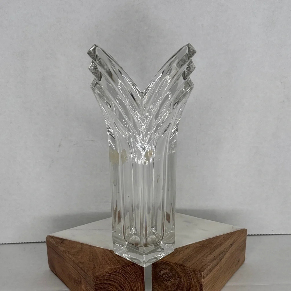 Vintage Mikasa Clear Crystal Tulip Style Vase V Shape Germany Decor 8.5”